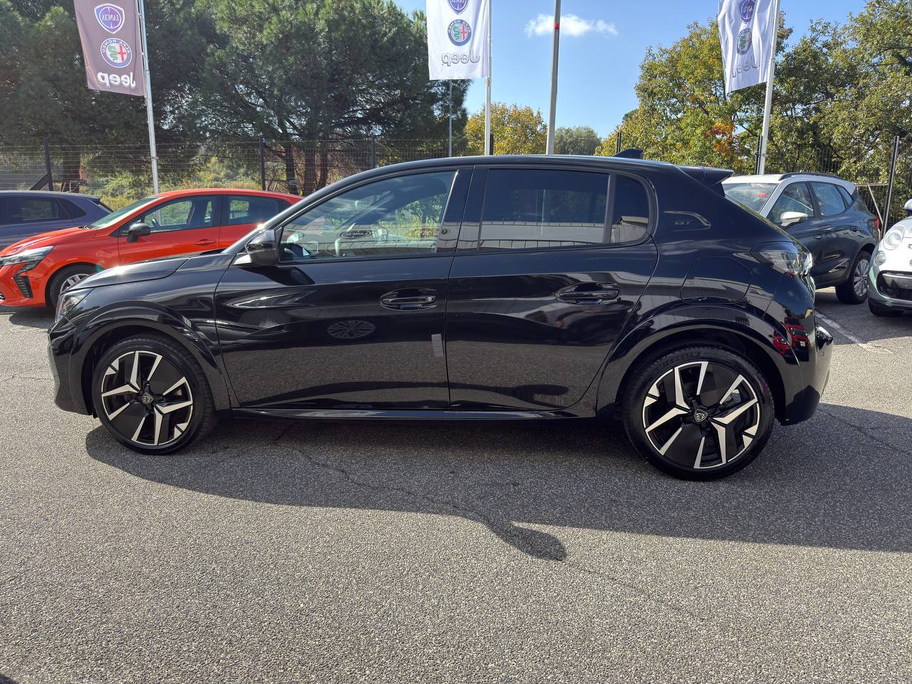 Peugeot - 208 GT