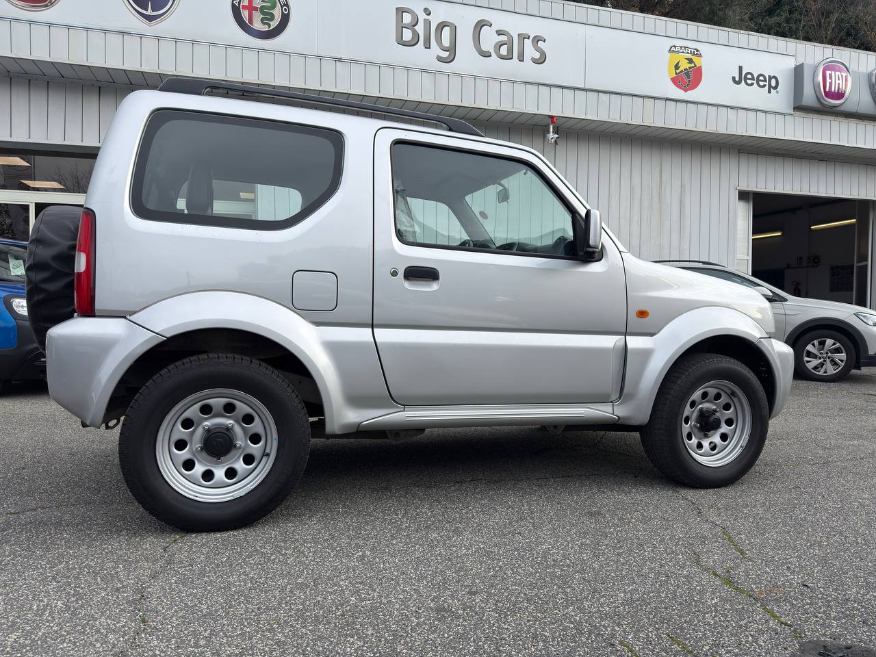 Suzuki - Jimny 4X4 JLX