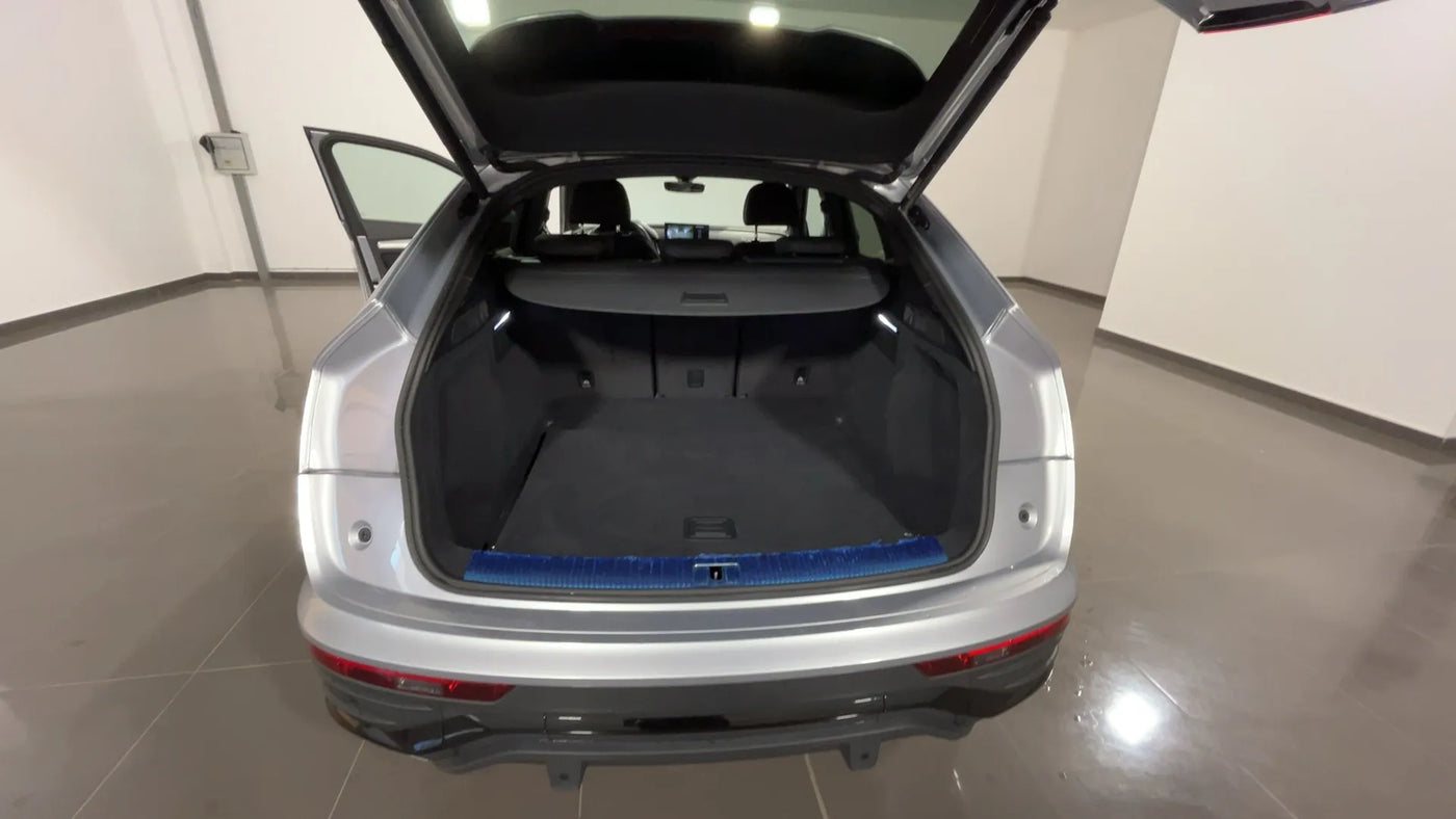 Audi - Q5 Sportback S line
