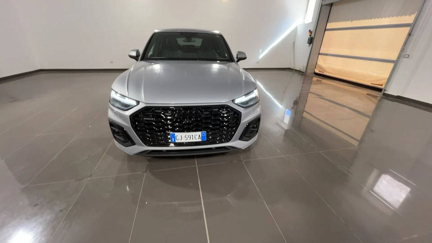 Audi - Q5 Sportback S line