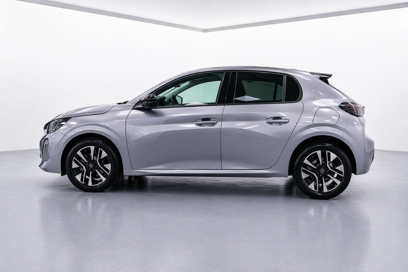 PEUGEOT 208 1.2 PURE TECH ALLURE