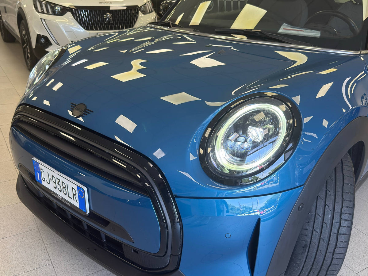 MINI COOPER 1.5 BUSINESS 3P
