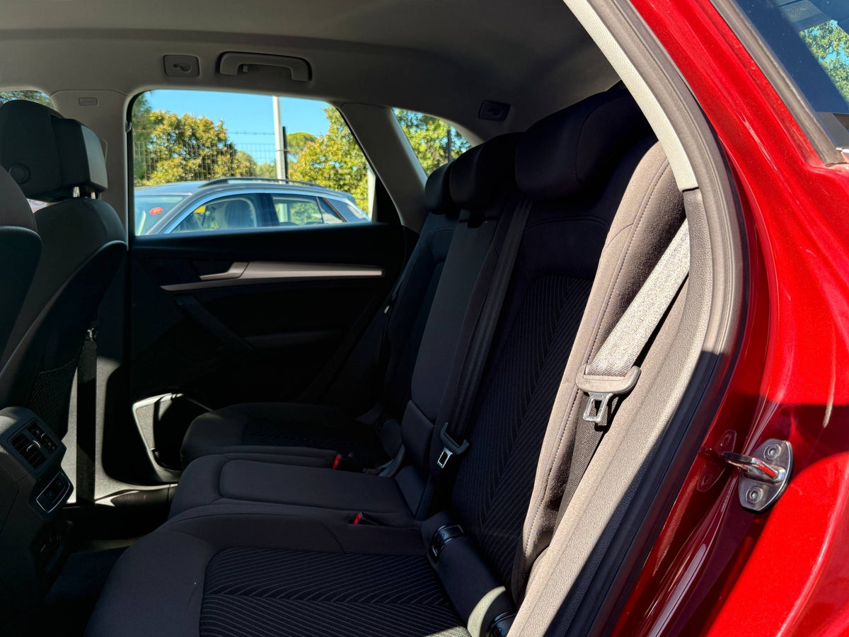 Audi Q5 35 TDI BUSINESS ADVANCE S-TRONIC