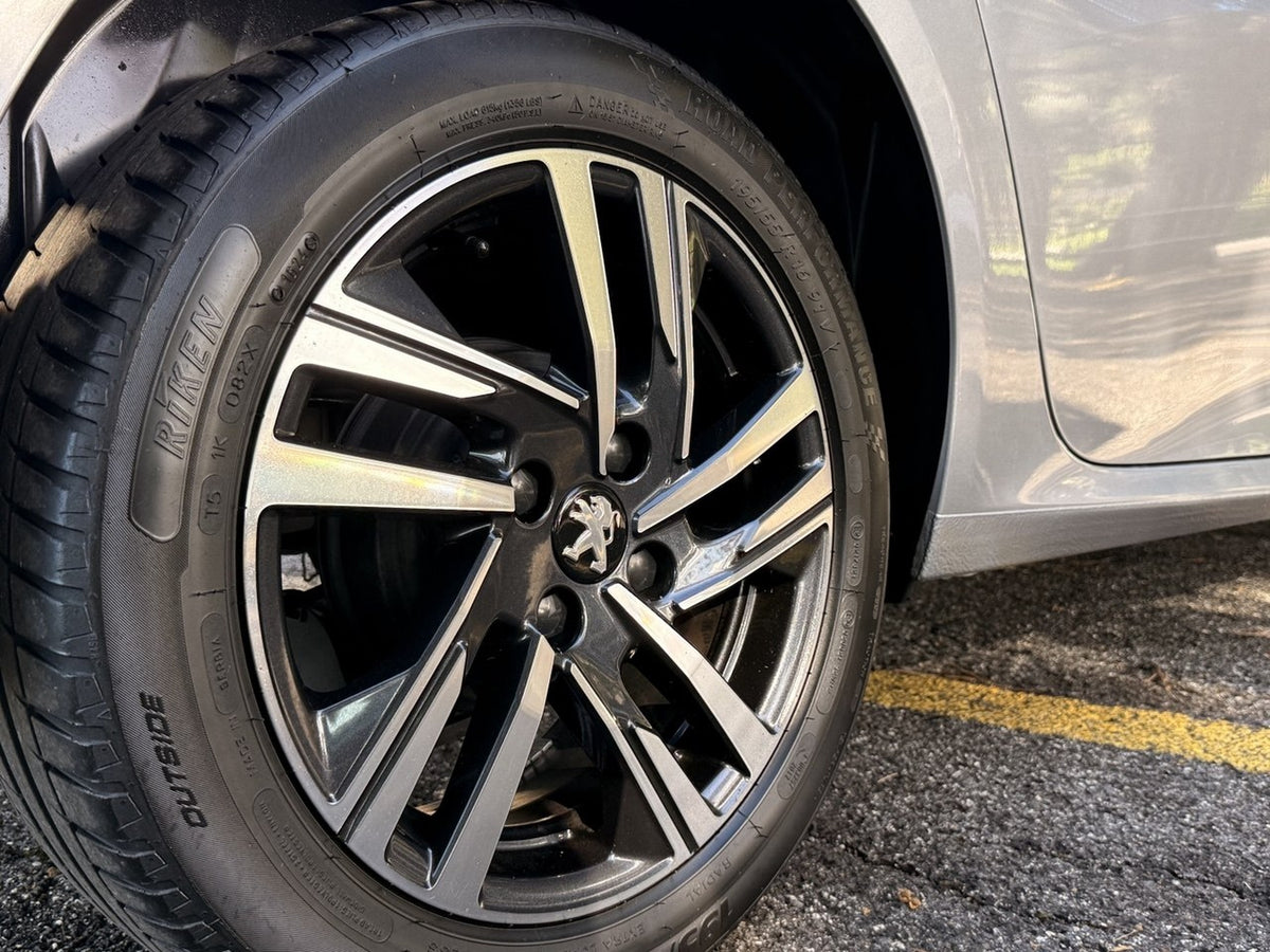 Peugeot 208 PureTech ACTIVE PACK ACTIVE