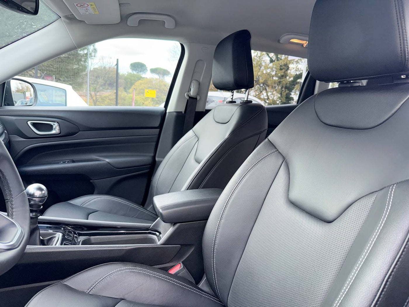 JEEP COMPASS S (FULL OPTIONAL)
