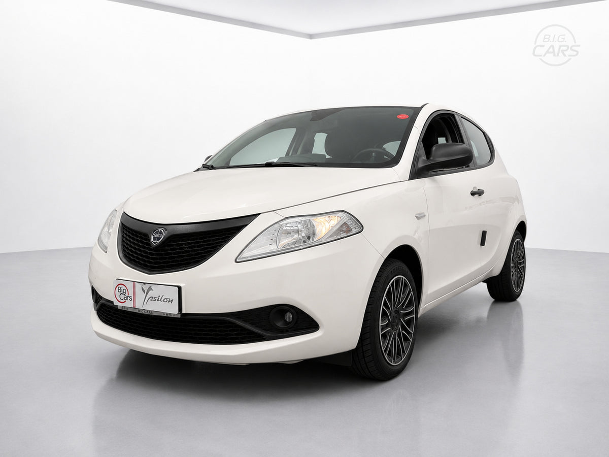 Lancia Ypsilon SILVER