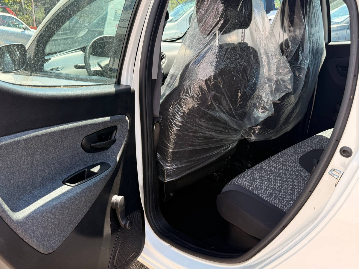 Lancia Ypsilon SILVER