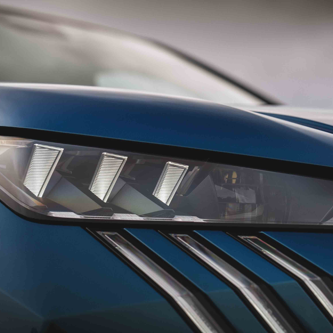 PEUGEOT 5008 Hybrid 145 e-DCS6 Allure (lungo termine)