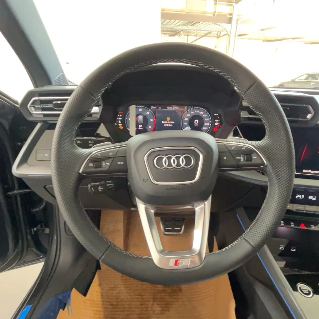 Audi - A3 Sportback S line