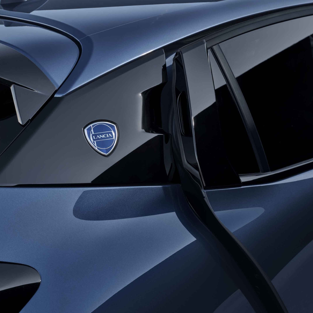Lancia YPSILON Ibrida 100cv LX e-DCT