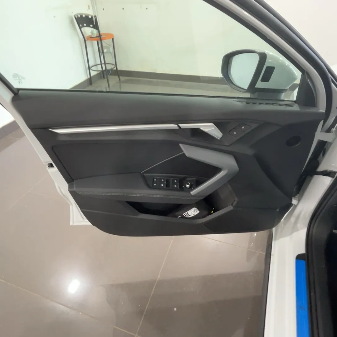 Audi - A3 Sportback S line