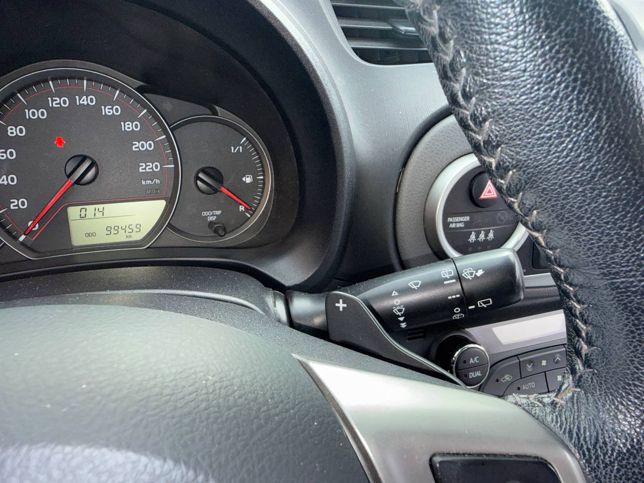 Toyota - Yaris Active