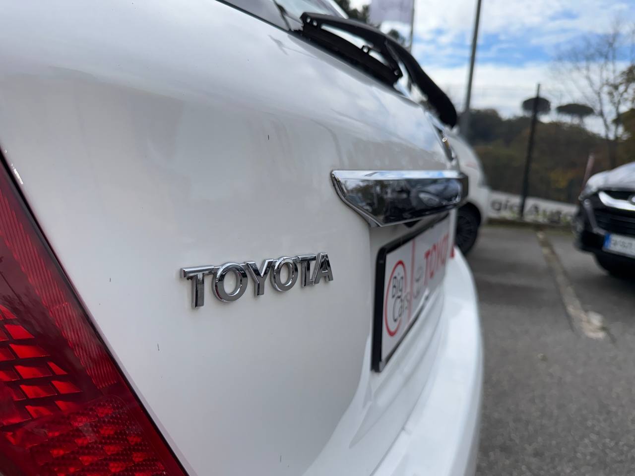 Toyota - Yaris Active