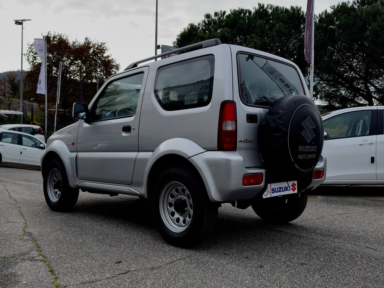 Suzuki - Jimny 4X4 JLX
