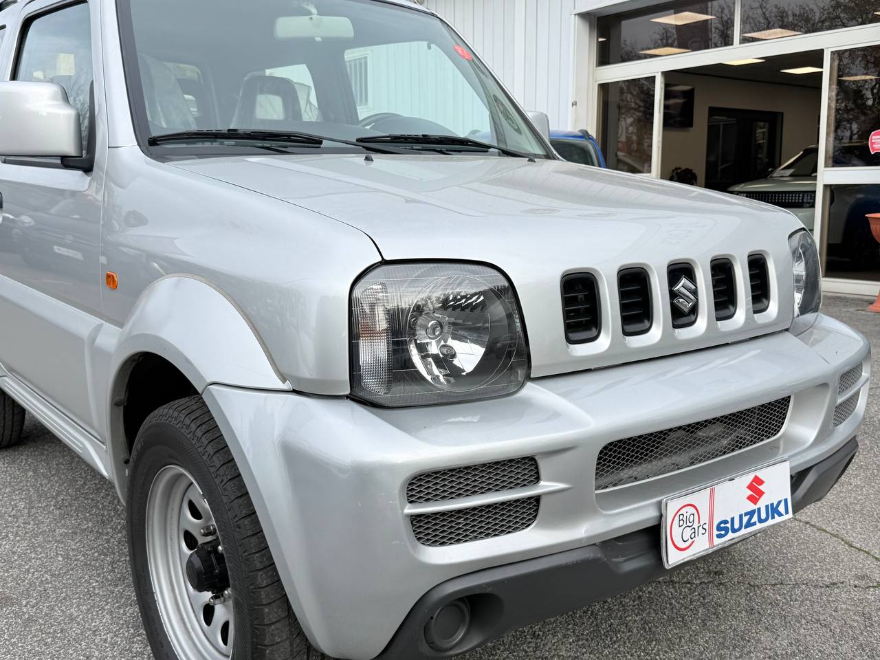 Suzuki - Jimny 4X4 JLX