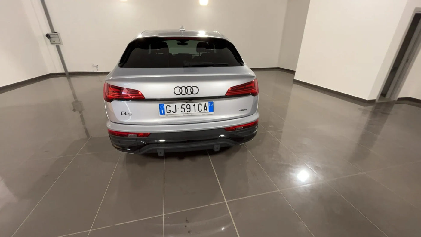 Audi - Q5 Sportback S line