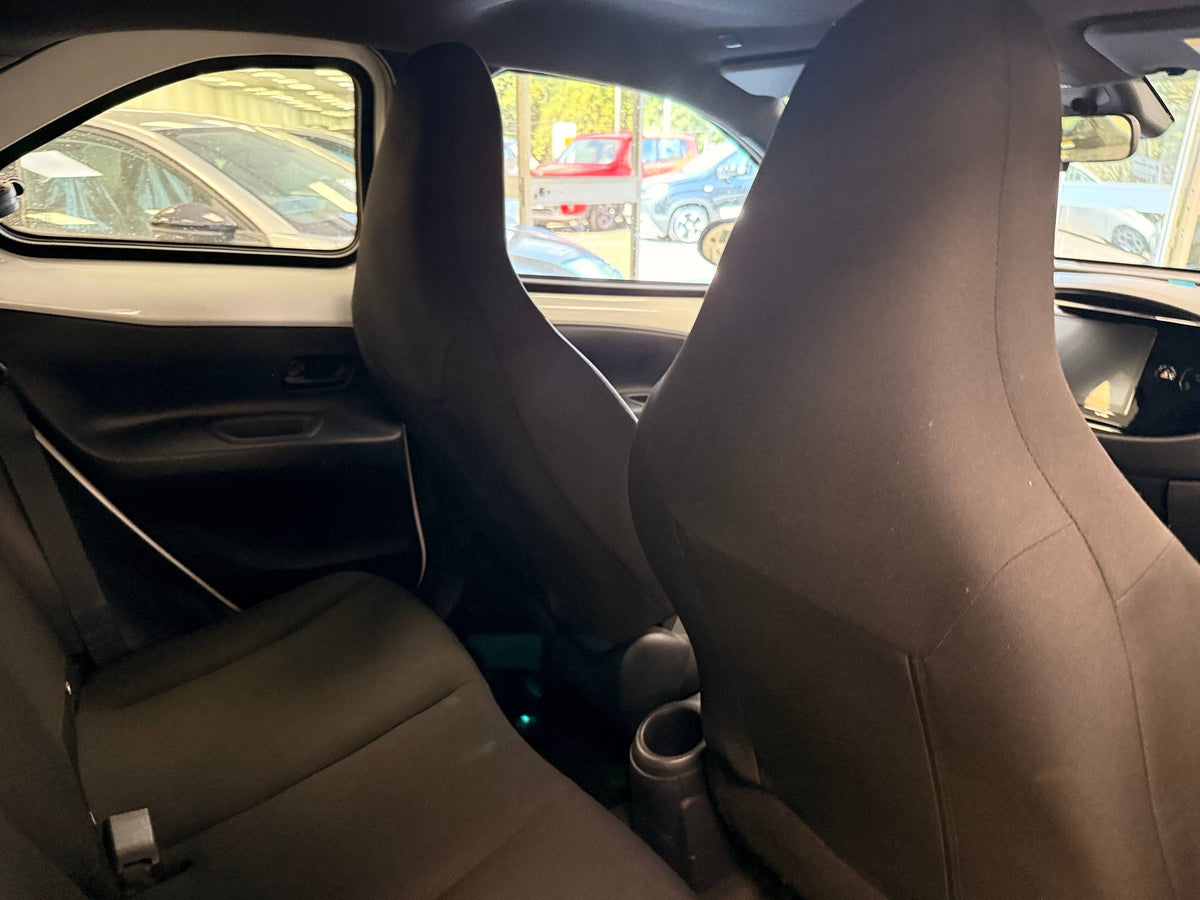 Toyota Aygo X 72 CV ACTIVE