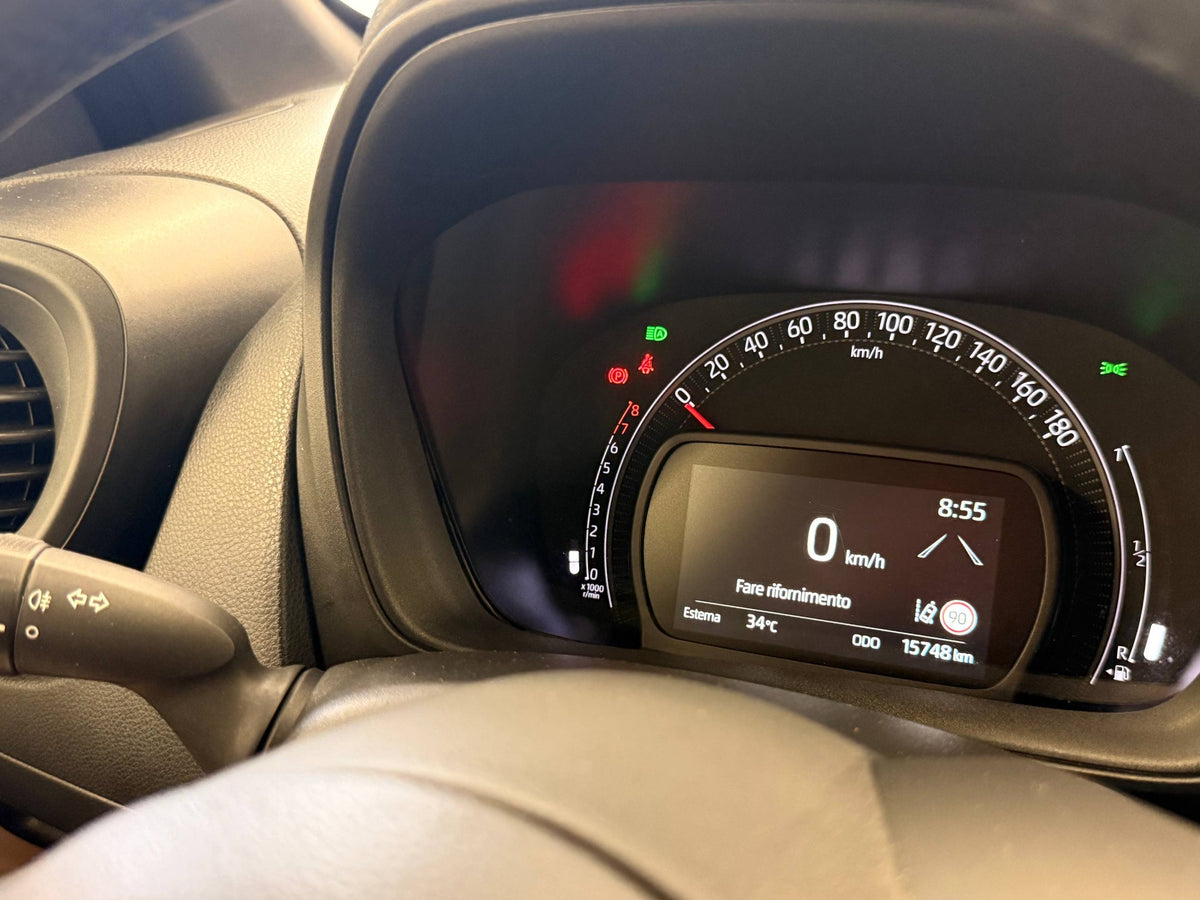 Toyota Aygo X 72 CV ACTIVE