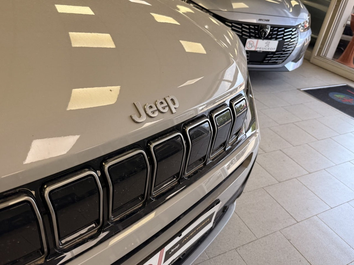 Jeep Avenger 1.2 Turbo SUMMIT