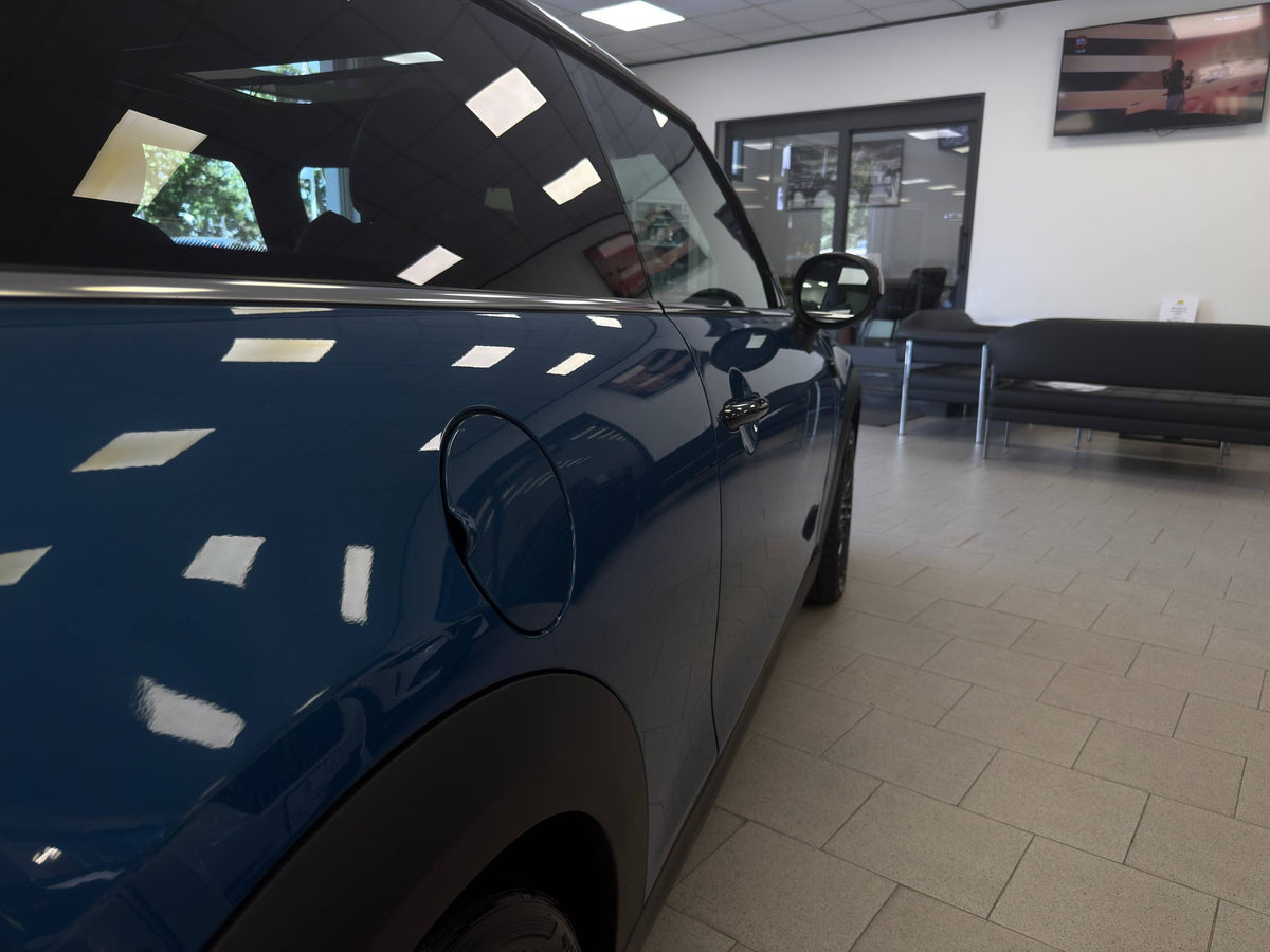 MINI COOPER 1.5 BUSINESS 3P