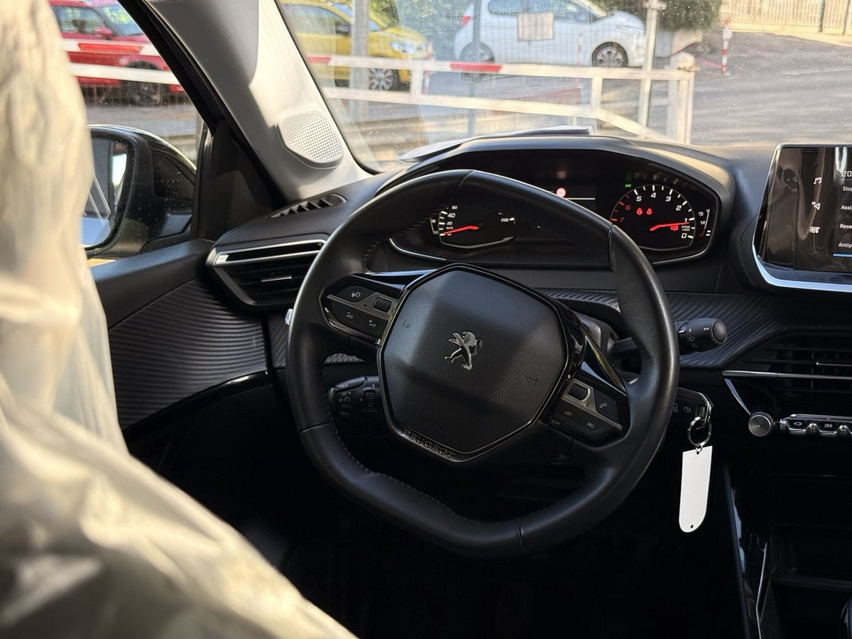 Peugeot 208 PureTech ACTIVE PACK ACTIVE