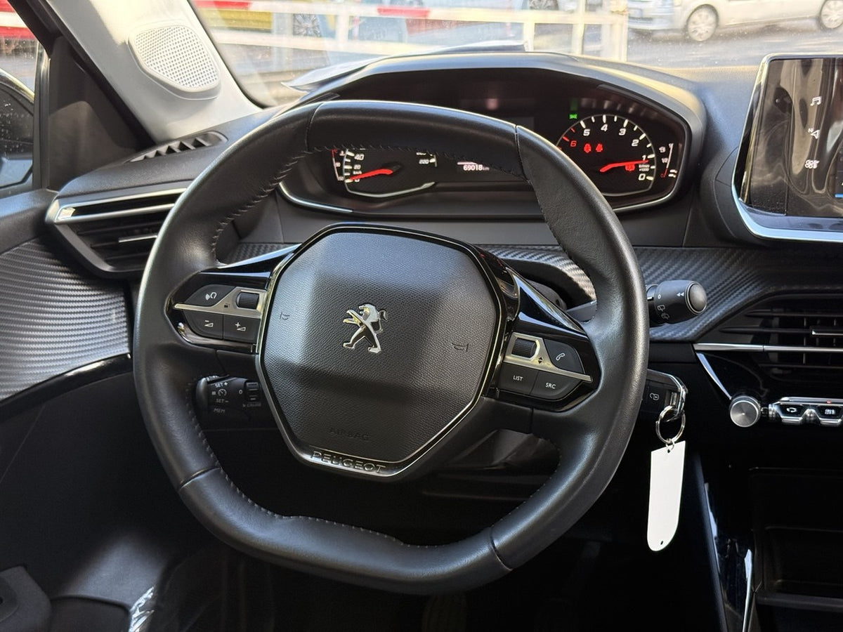 Peugeot 208 PureTech ACTIVE PACK ACTIVE