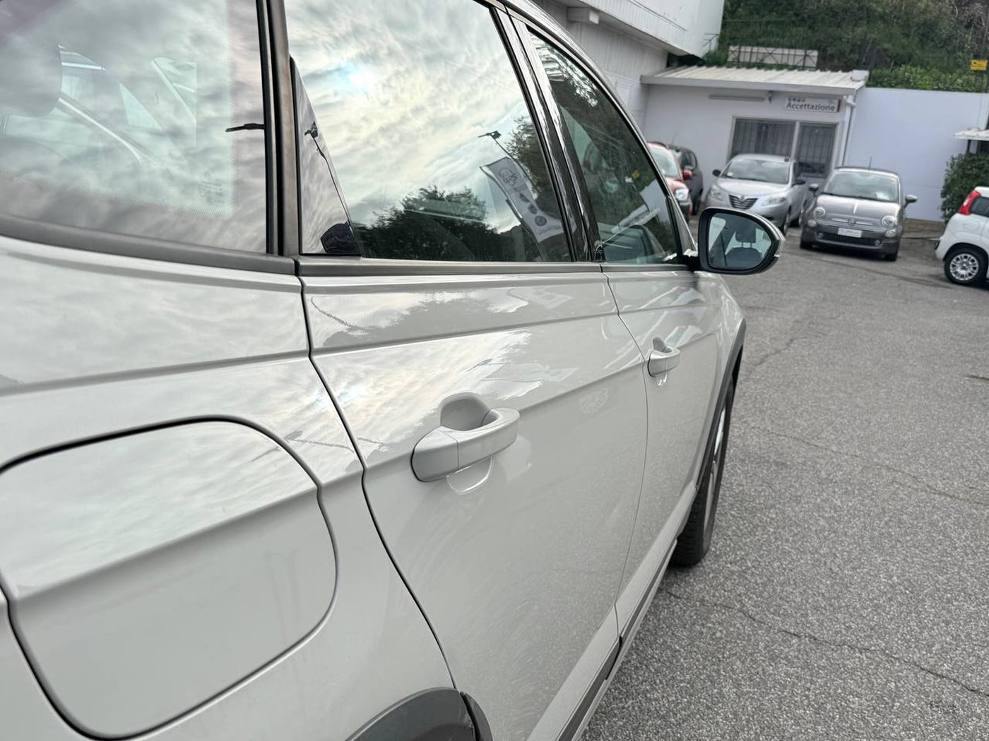 VOLKSWAGEN TAIGO LIFE